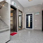 Infinite Mit Schwimmbad Und Meerblick By Interhome 別荘 *