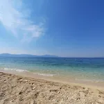 בית נופש Infinite Mit Schwimmbad Und Meerblick By Interhome מאקרסקה