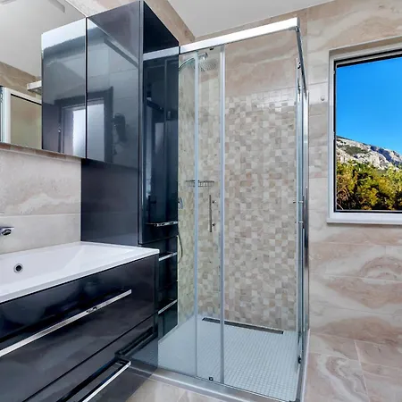 Feriehus Infinite Mit Schwimmbad Und Meerblick By Interhome *