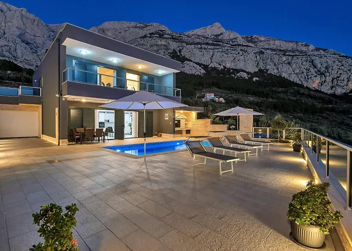 Infinite Mit Schwimmbad Und Meerblick By Interhome *