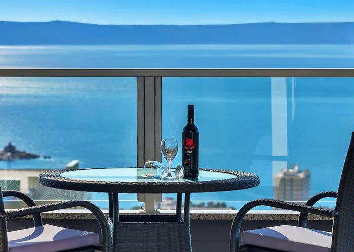 Nyaraló Infinite Mit Schwimmbad Und Meerblick By Interhome Makarska