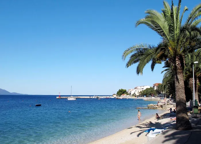 Infinite Mit Schwimmbad Und Meerblick By Interhome * Makarska